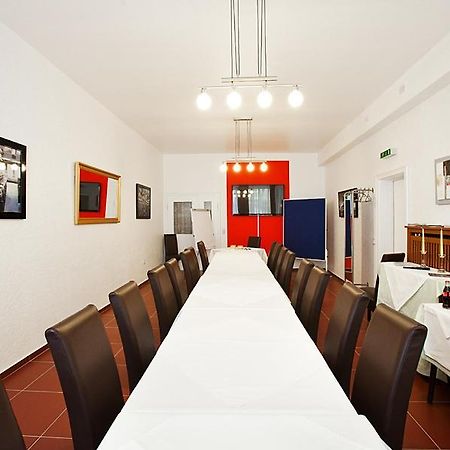 Hotel Jasmin Pforzheim Bagian luar foto